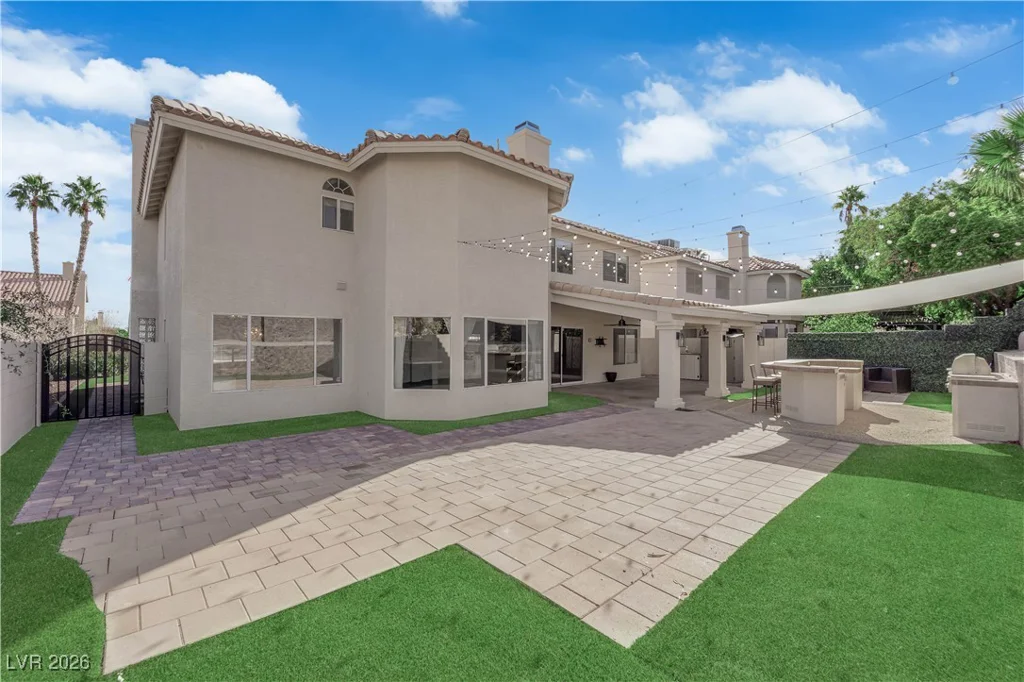 3637 Carol Lark, Las Vegas, NV 89129