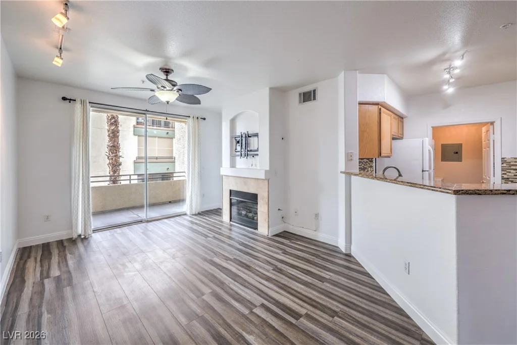 7119 Durango, Las Vegas, NV 89113