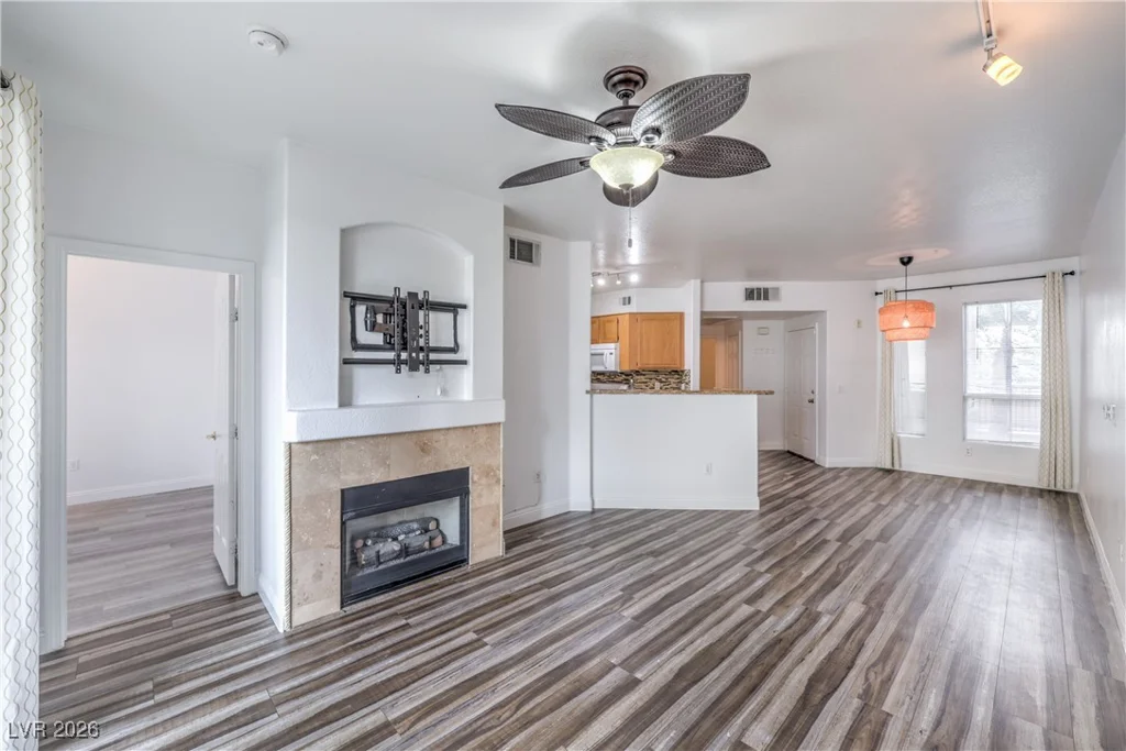 7119 Durango, Las Vegas, NV 89113