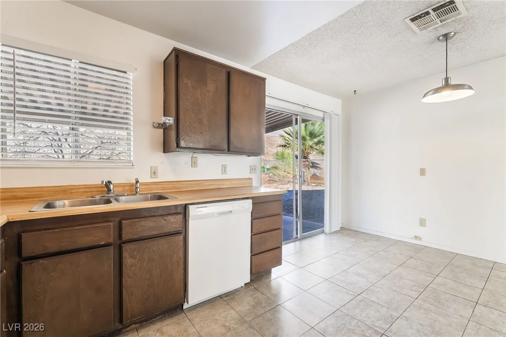 880 Jeri, Boulder City, NV 89005