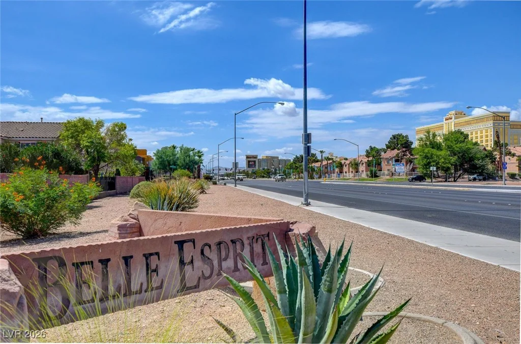 56 Belle Ridge, Las Vegas, NV 89123