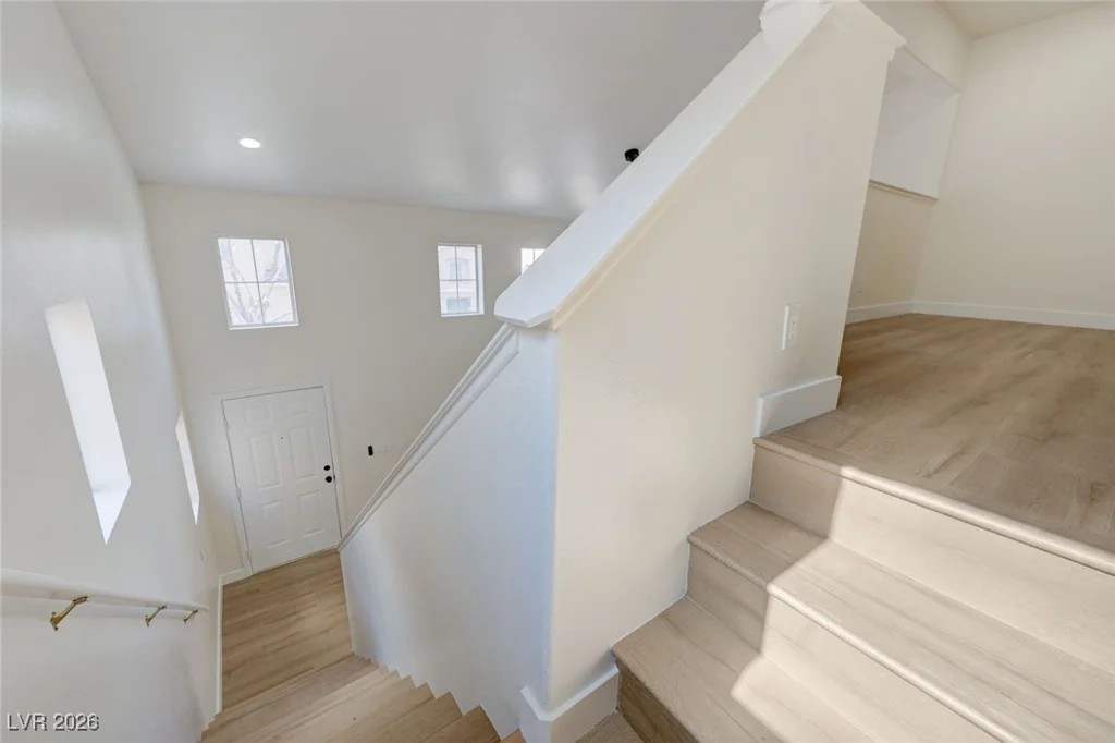 56 Belle Ridge, Las Vegas, NV 89123