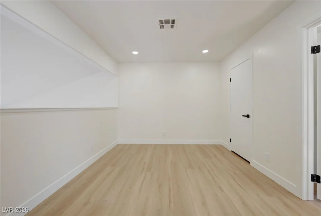 56 Belle Ridge, Las Vegas, NV 89123
