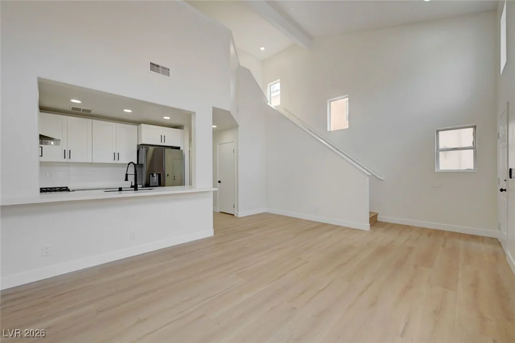56 Belle Ridge, Las Vegas, NV 89123