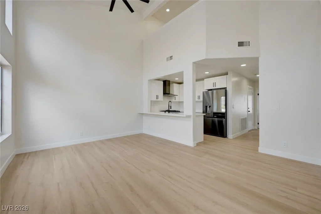 56 Belle Ridge, Las Vegas, NV 89123