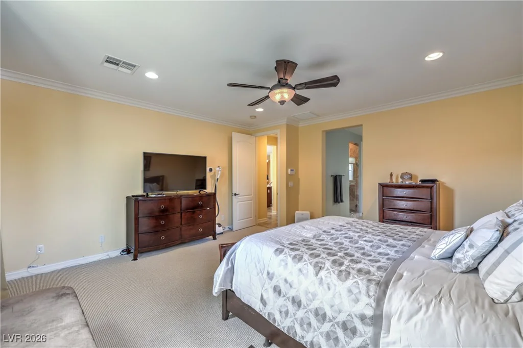 10016 Desert Alcove, Las Vegas, NV 89178