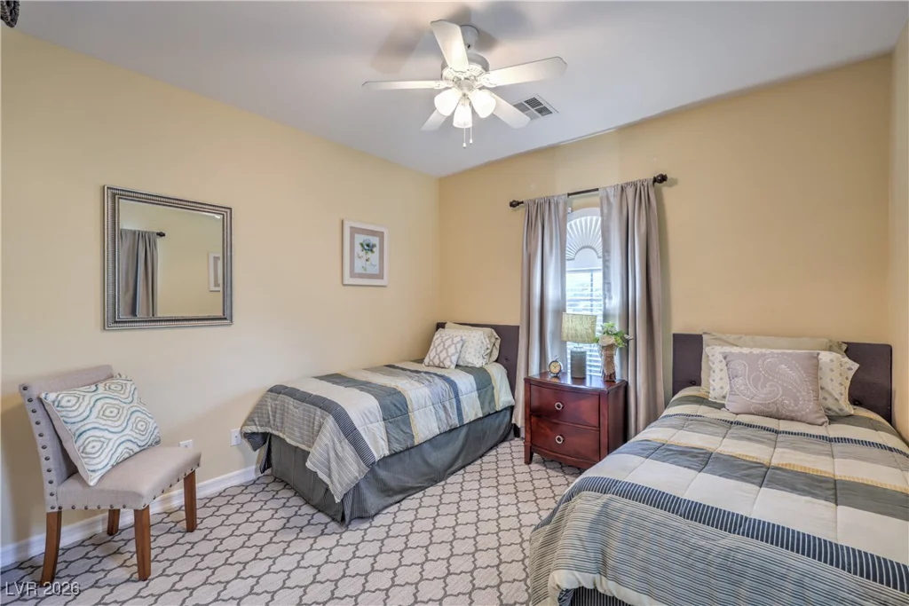 10016 Desert Alcove, Las Vegas, NV 89178