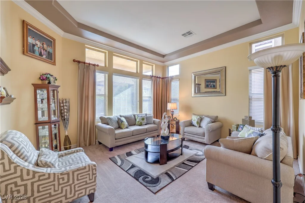 10016 Desert Alcove, Las Vegas, NV 89178