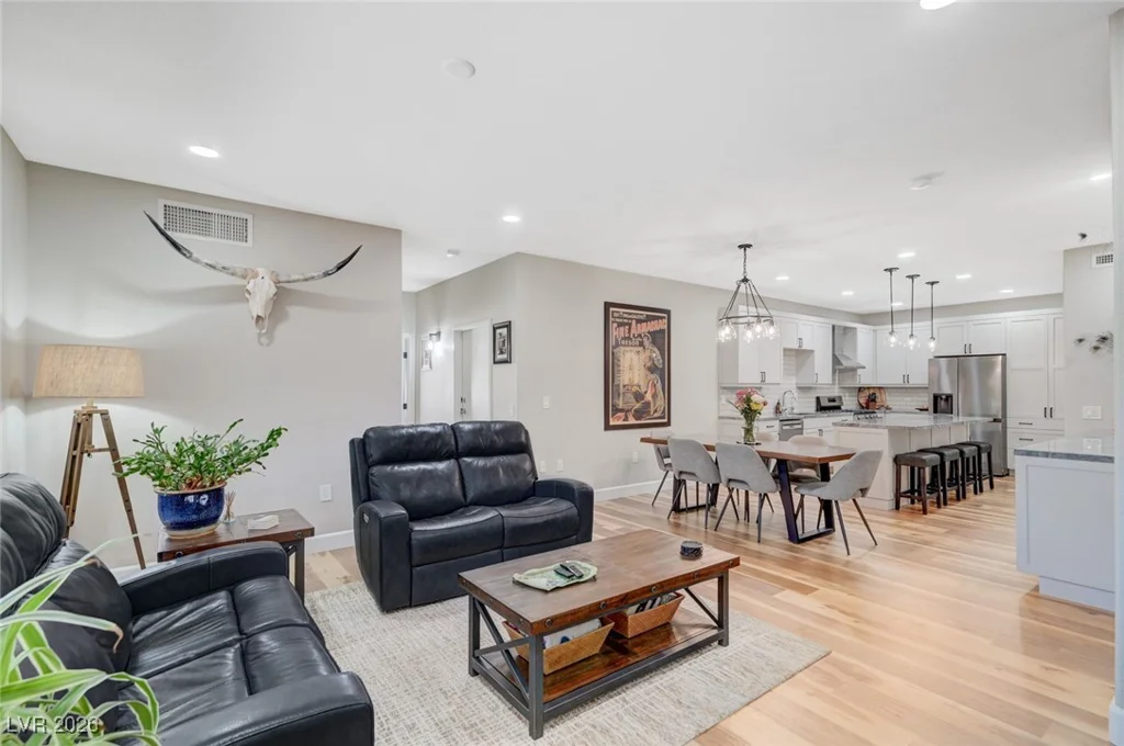 7450 Eastern, Las Vegas, NV 89123