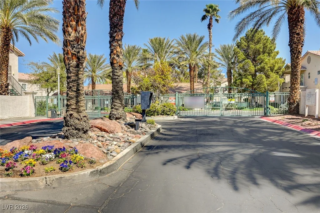 7450 Eastern, Las Vegas, NV 89123