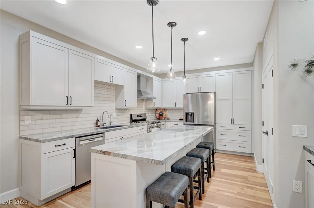 7450 Eastern, Las Vegas, NV 89123