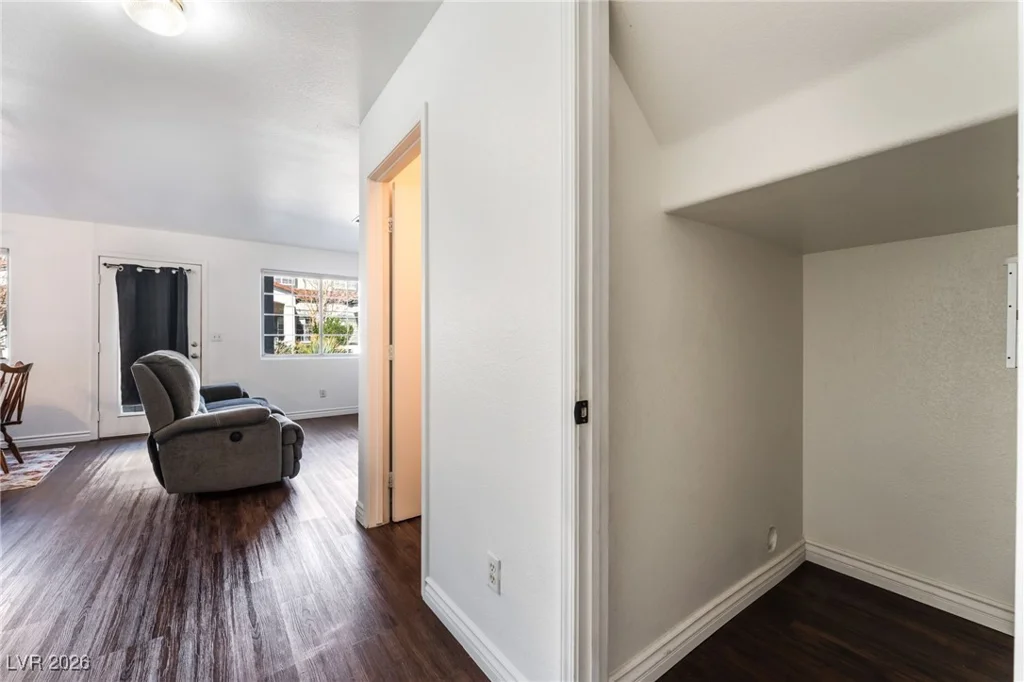 5330 Charleston, Las Vegas, NV 89142