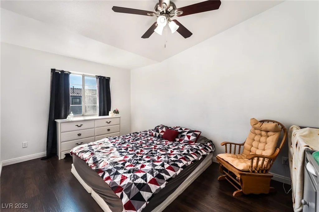 5330 Charleston, Las Vegas, NV 89142
