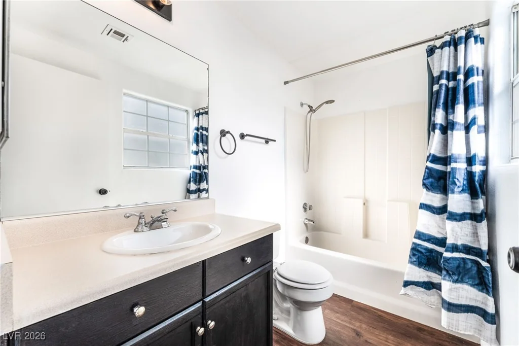 5330 Charleston, Las Vegas, NV 89142