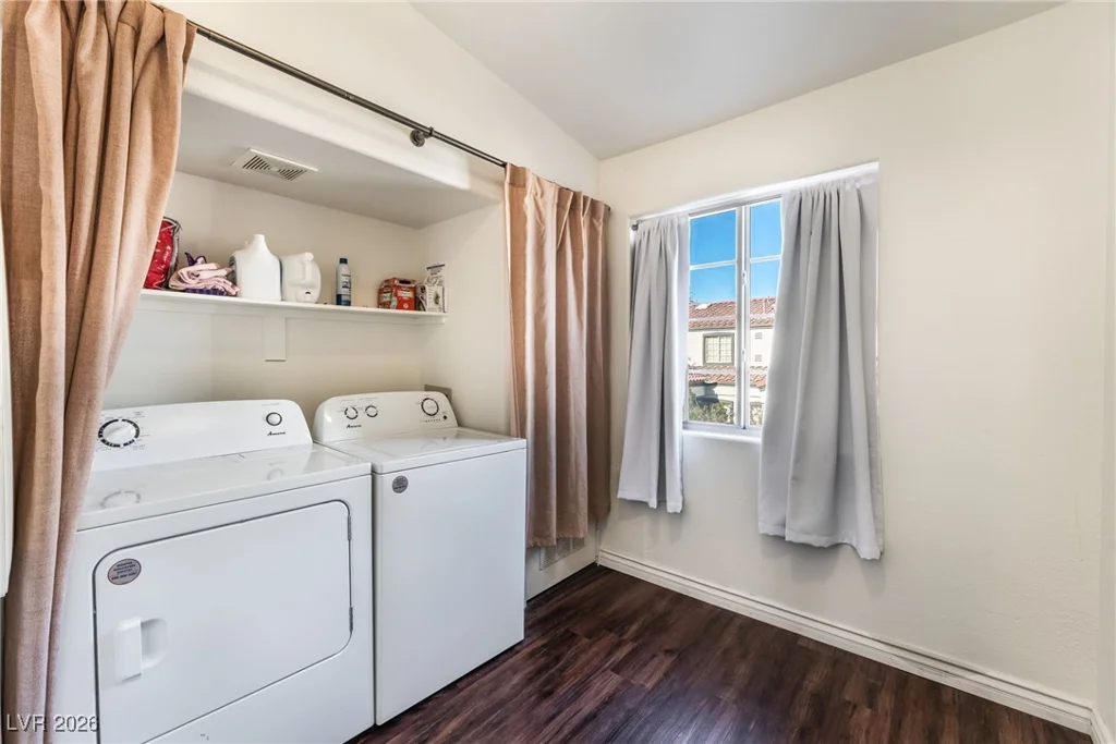 5330 Charleston, Las Vegas, NV 89142