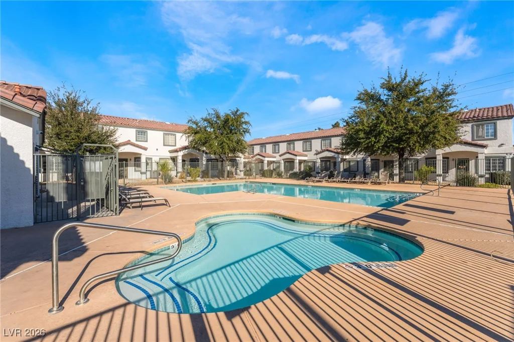 5330 Charleston, Las Vegas, NV 89142
