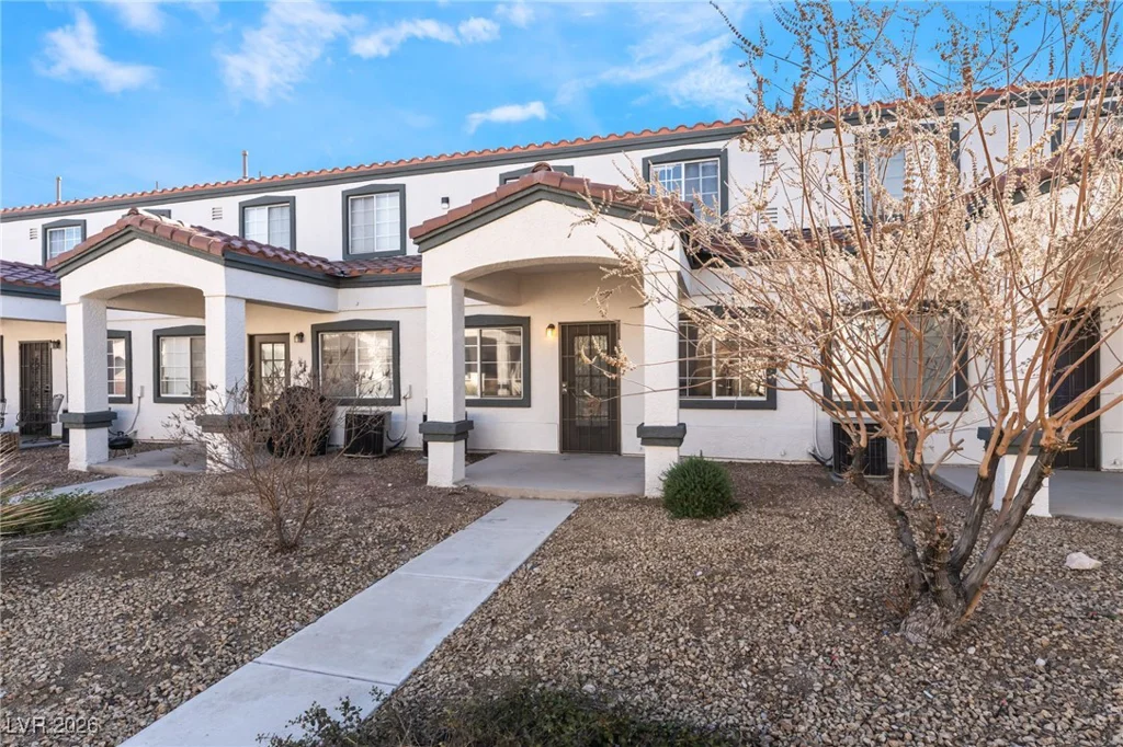 5330 Charleston, Las Vegas, NV 89142