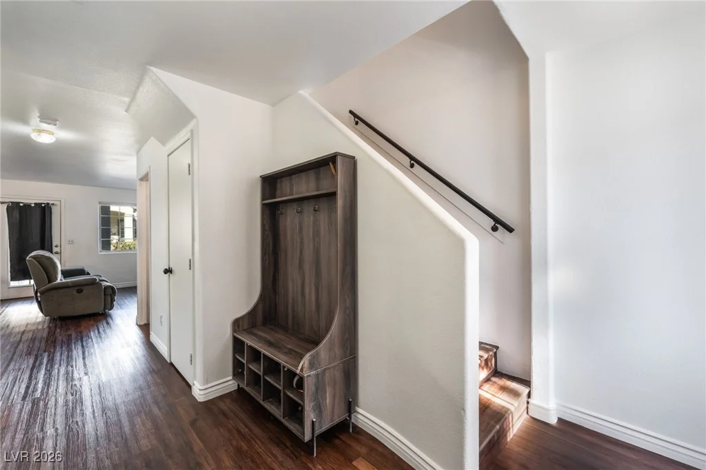 5330 Charleston, Las Vegas, NV 89142