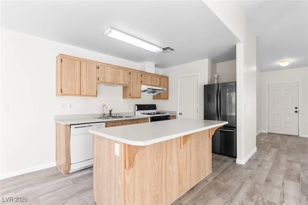 5404 Lonesome Biker, Las Vegas, NV 89113