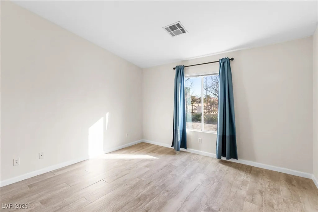 5404 Lonesome Biker, Las Vegas, NV 89113