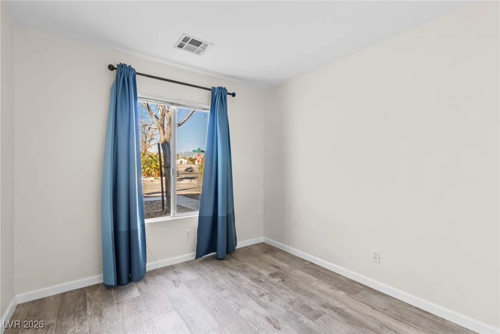 5404 Lonesome Biker, Las Vegas, NV 89113