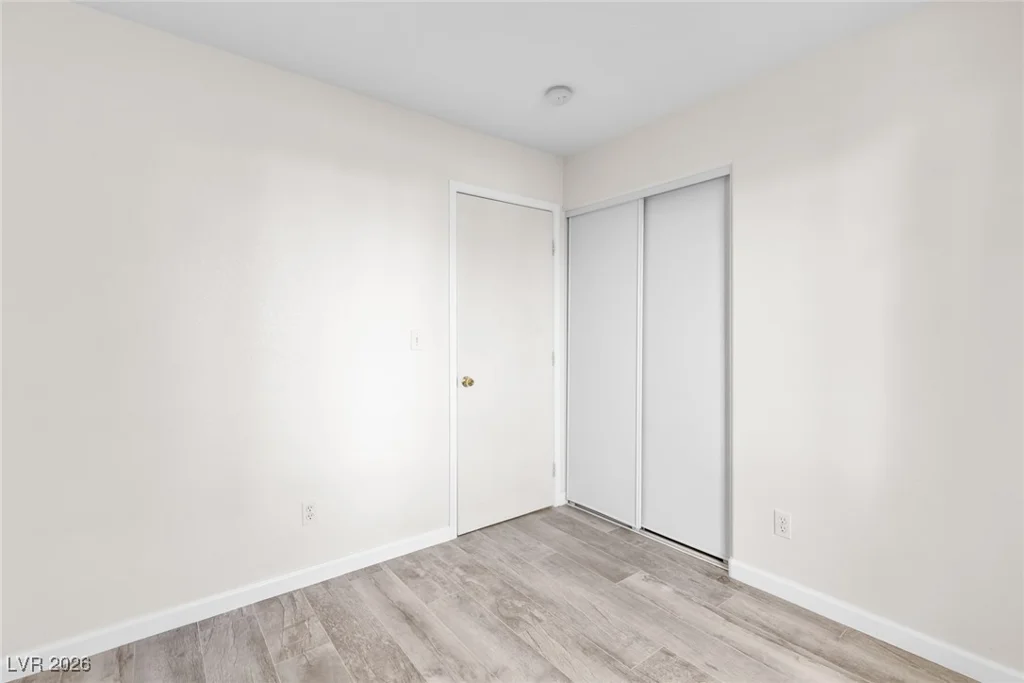 5404 Lonesome Biker, Las Vegas, NV 89113