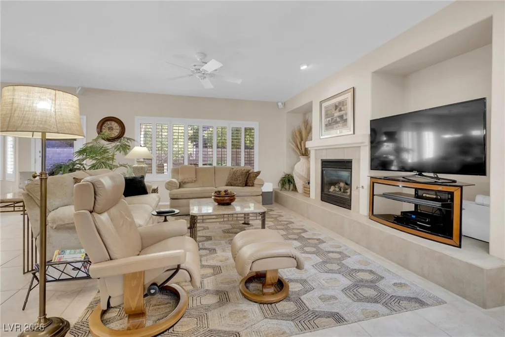 1668 Sebring Hills, Henderson, NV 89052