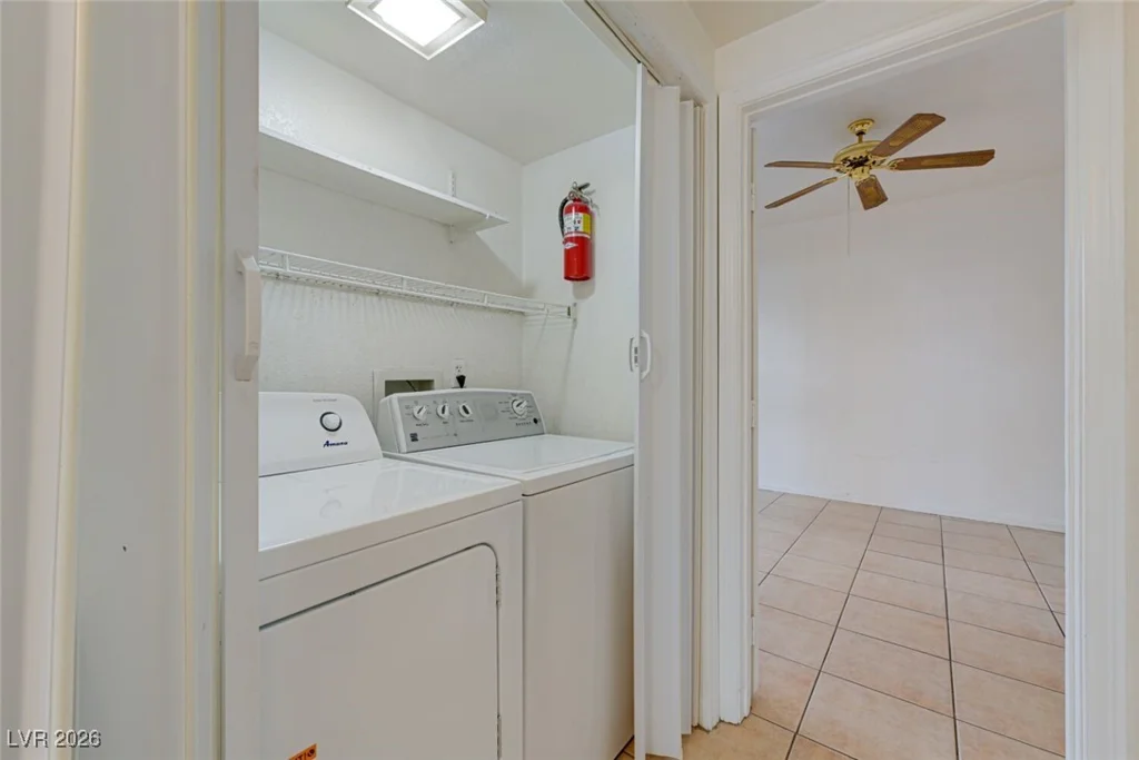 1421 Santa Margarita, Las Vegas, NV 89146