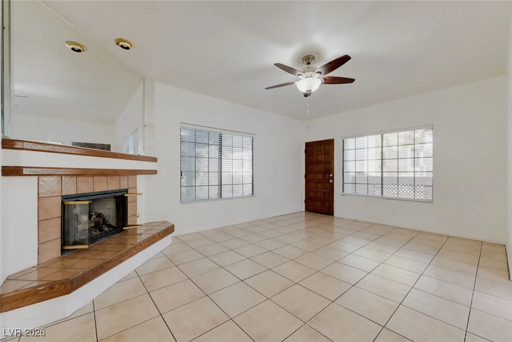1421 Santa Margarita, Las Vegas, NV 89146