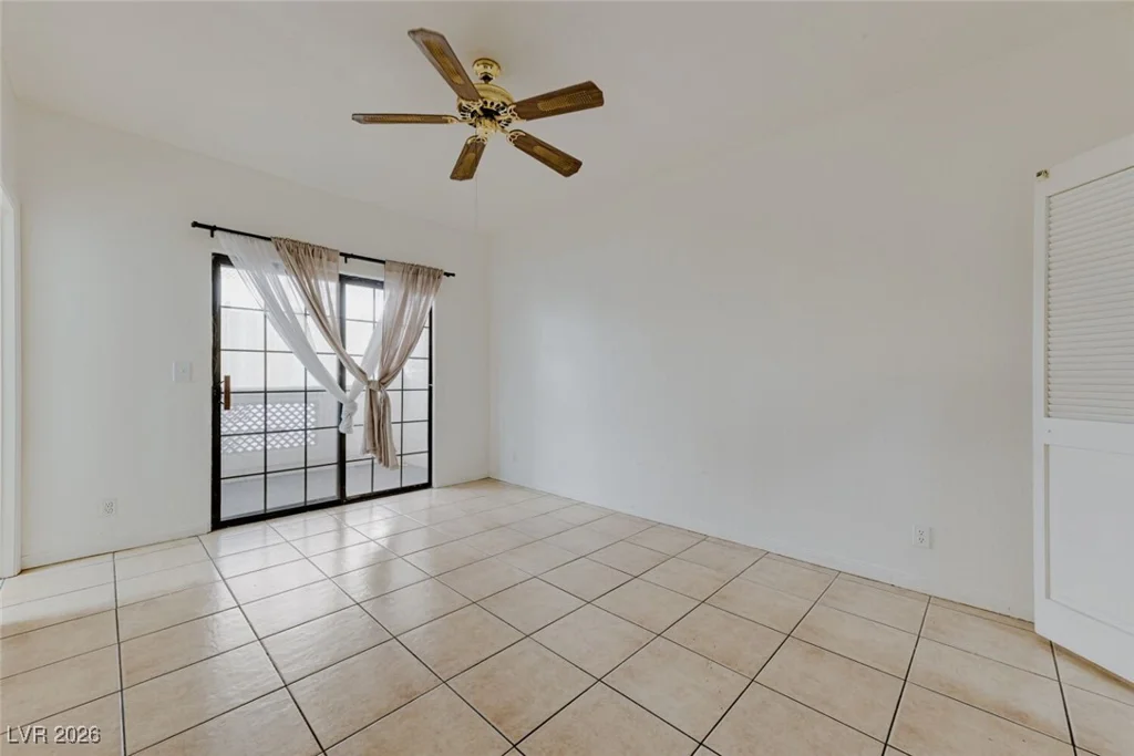 1421 Santa Margarita, Las Vegas, NV 89146