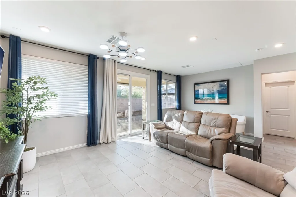 7329 Bedazzle, North Las Vegas, NV 89084