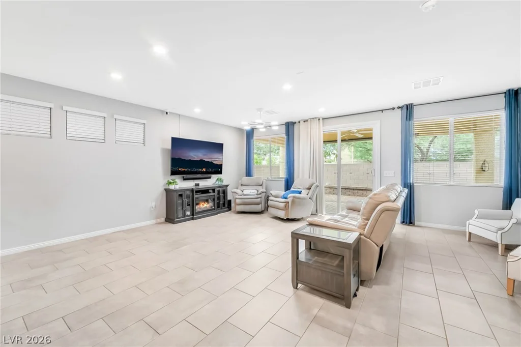 7329 Bedazzle, North Las Vegas, NV 89084
