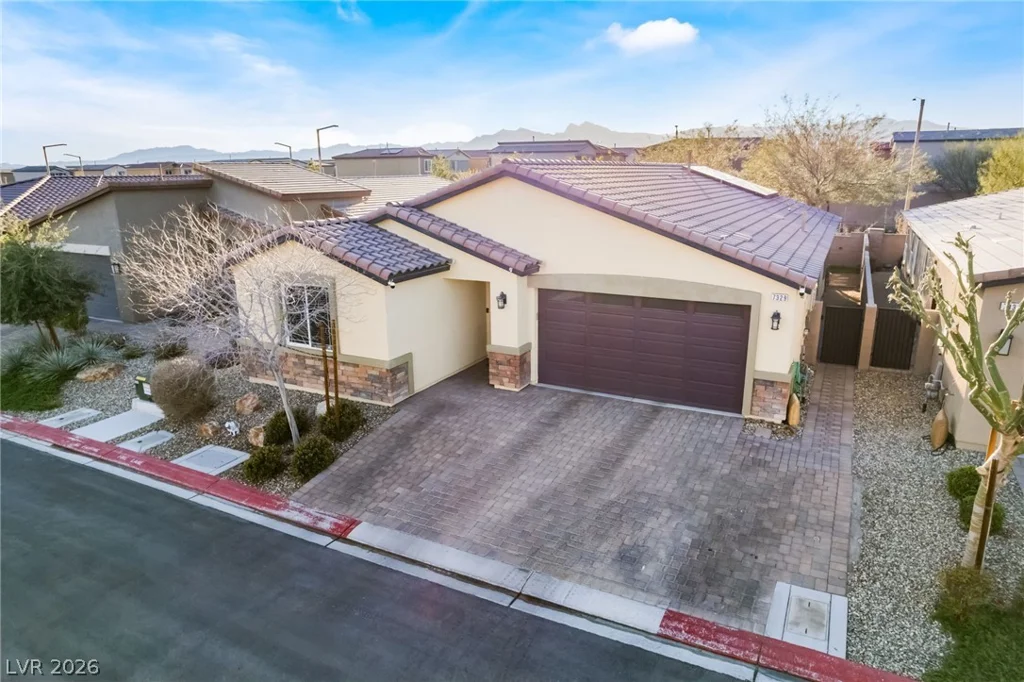 7329 Bedazzle, North Las Vegas, NV 89084