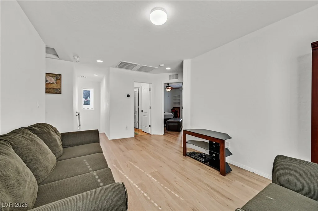 4513 Brittany Village, Las Vegas, NV 89130