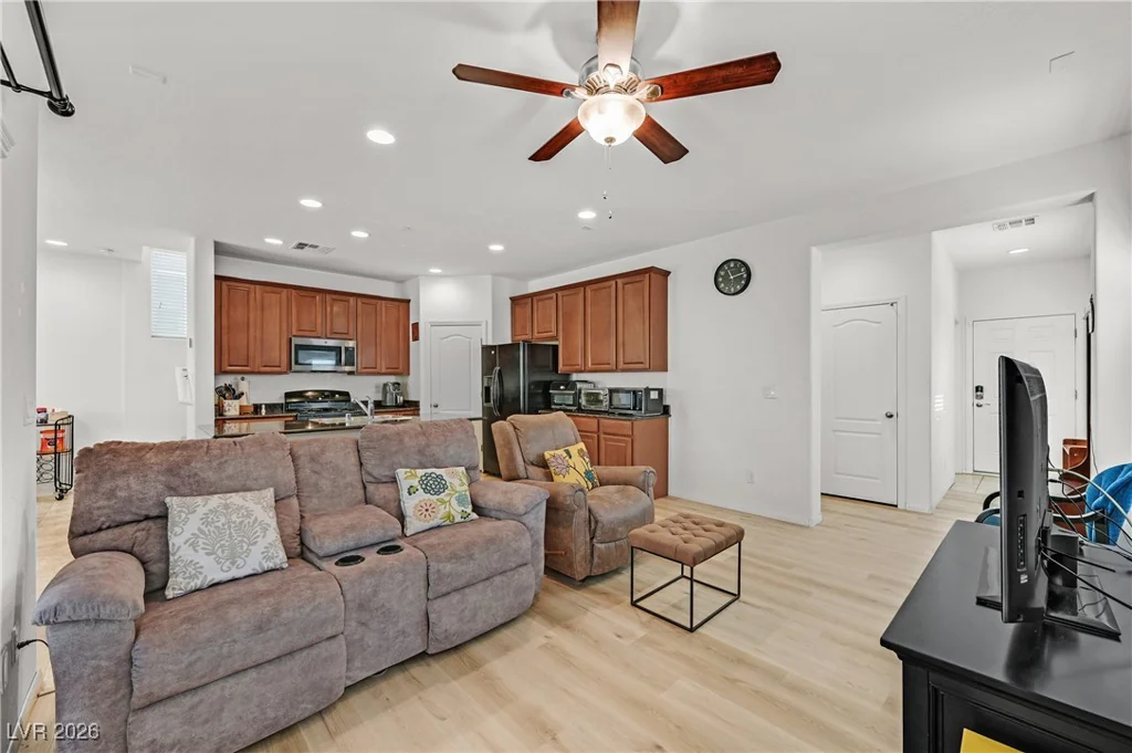 4513 Brittany Village, Las Vegas, NV 89130