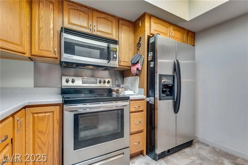 3767 Monument, Las Vegas, NV 89121