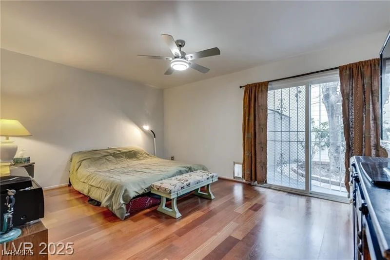 3767 Monument, Las Vegas, NV 89121