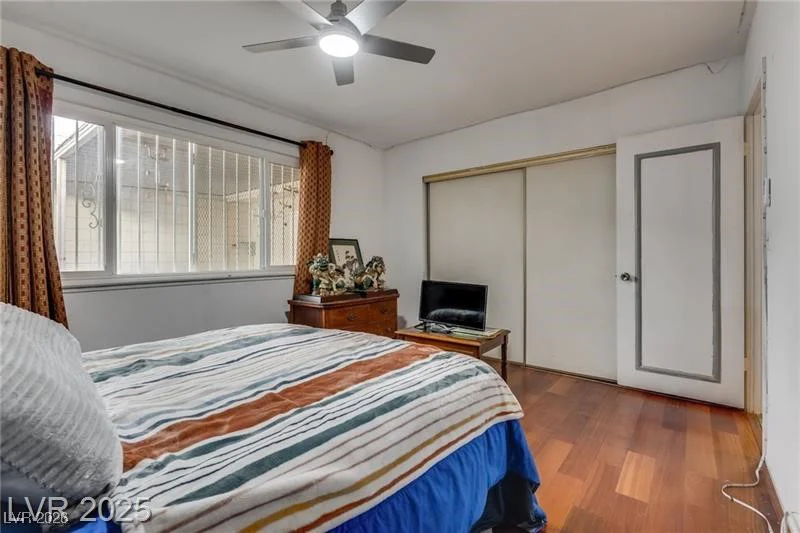 3767 Monument, Las Vegas, NV 89121