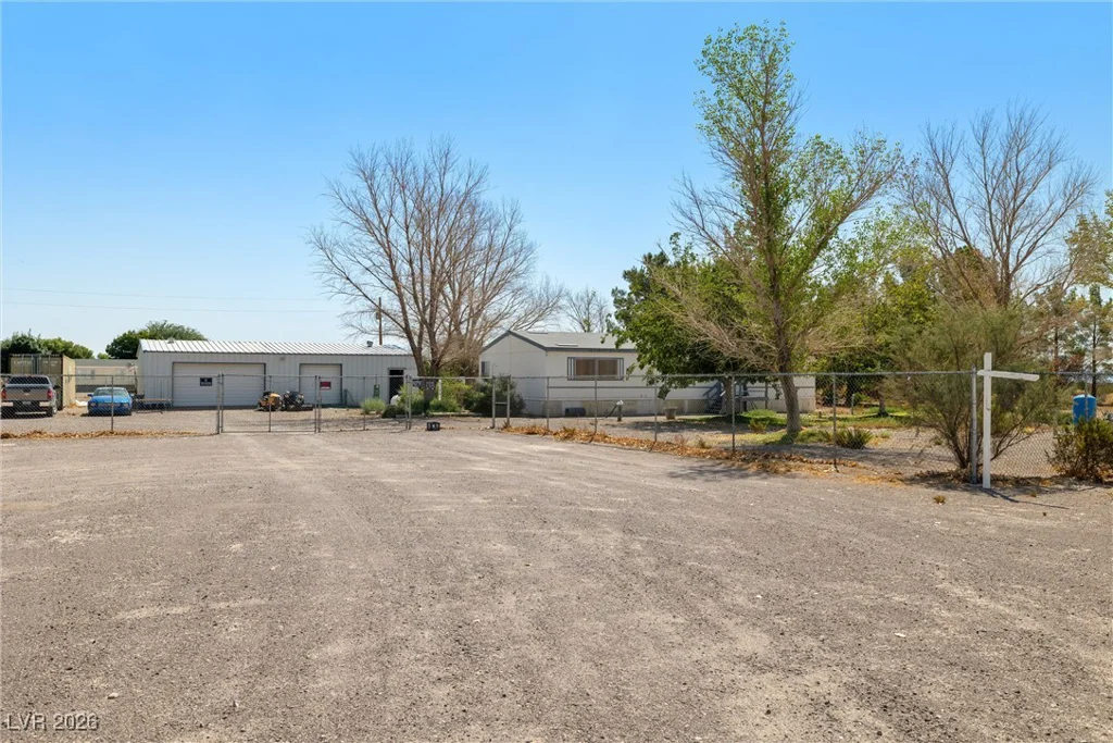 3199 Records, Amargosa Valley, NV 89020