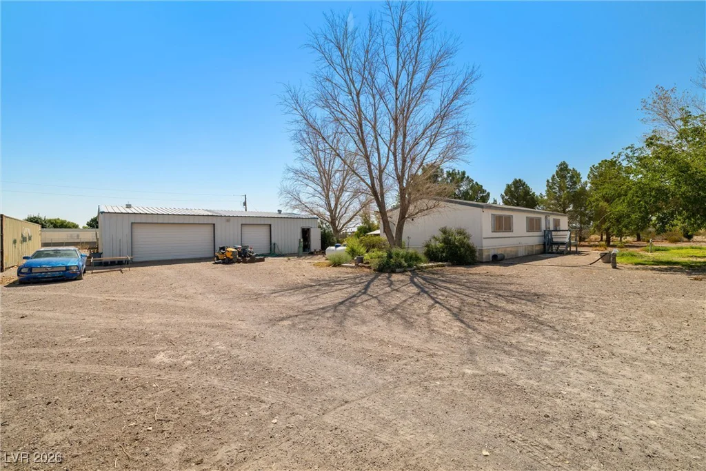 3199 Records, Amargosa Valley, NV 89020