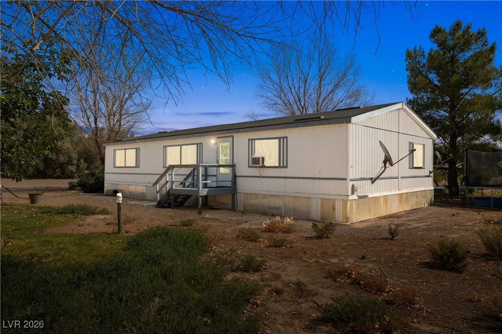3199 Records, Amargosa Valley, NV 89020