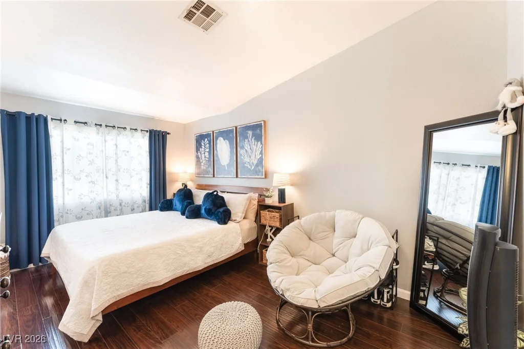 5330 Charleston, Las Vegas, NV 89142