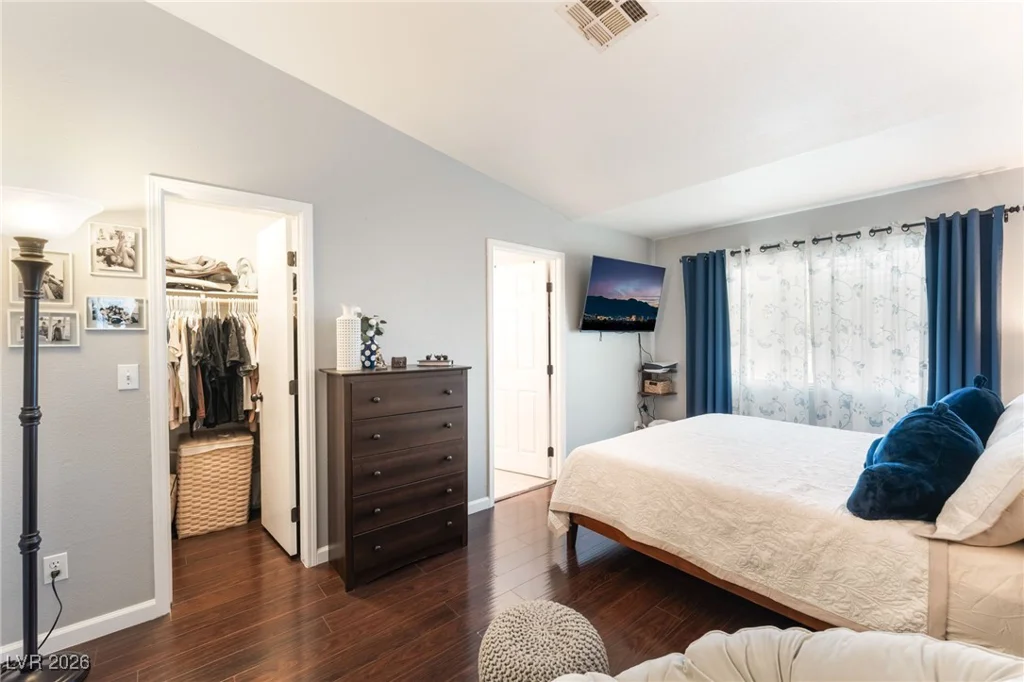 5330 Charleston, Las Vegas, NV 89142