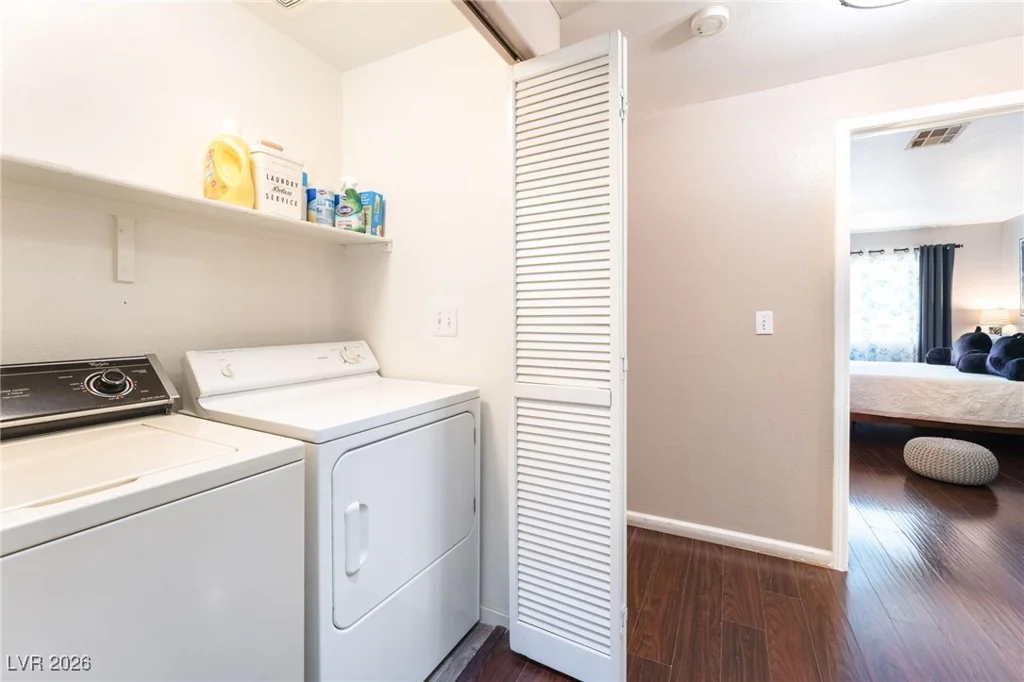 5330 Charleston, Las Vegas, NV 89142