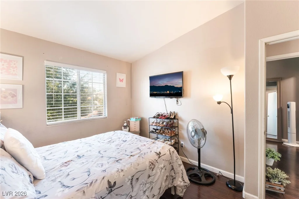 5330 Charleston, Las Vegas, NV 89142