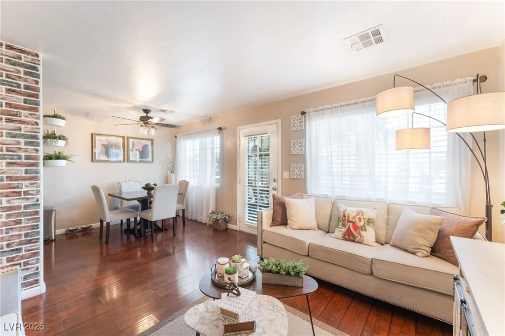 5330 Charleston, Las Vegas, NV 89142