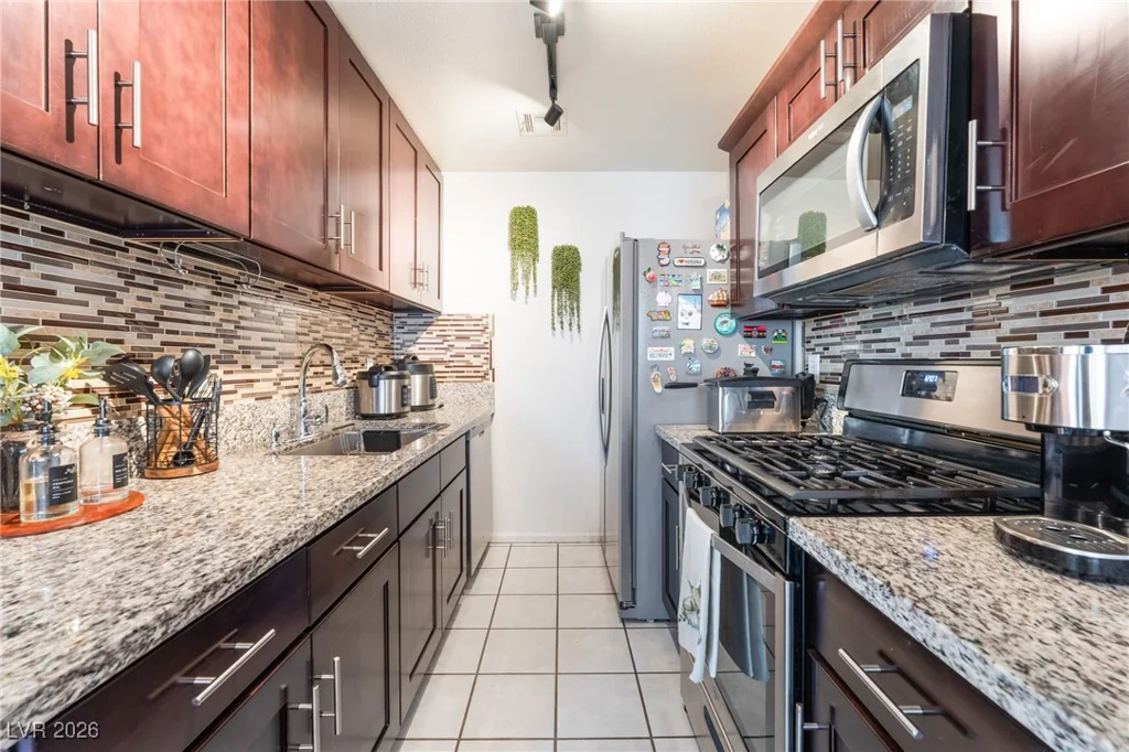 5330 Charleston, Las Vegas, NV 89142