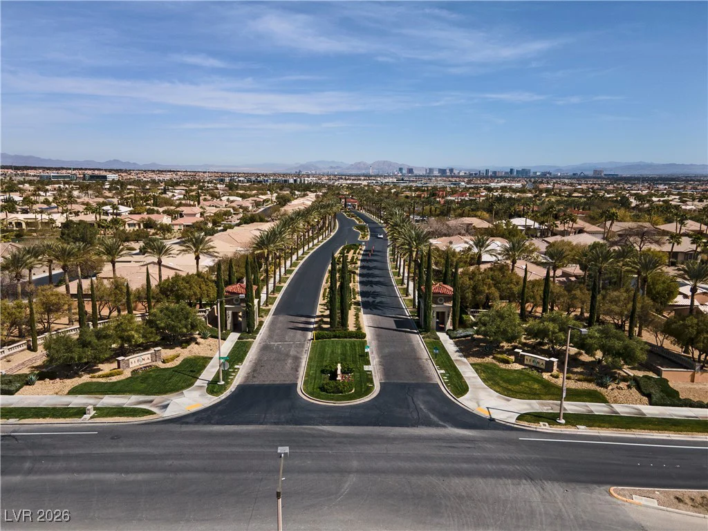 10356 Luna Magico, Las Vegas, NV 89135