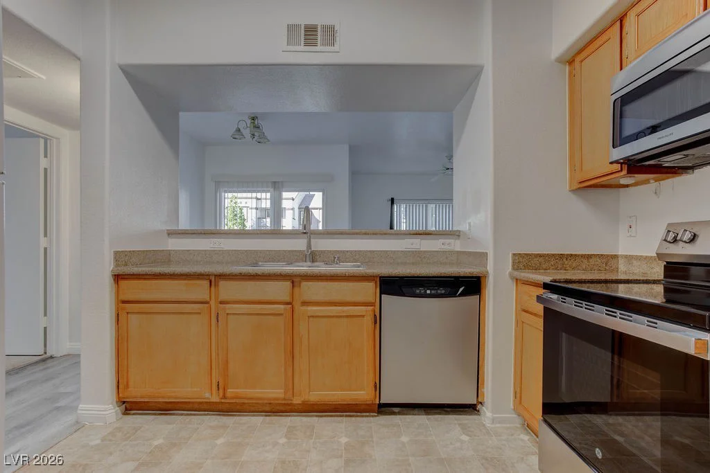 7255 Sunset, Las Vegas, NV 89113