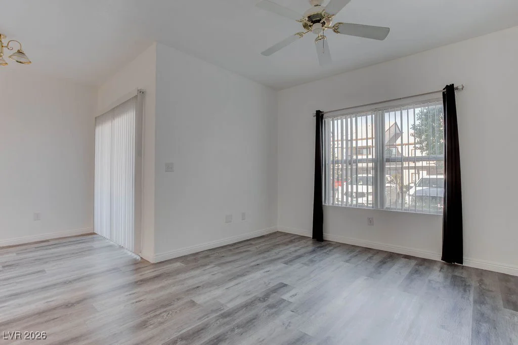 7255 Sunset, Las Vegas, NV 89113
